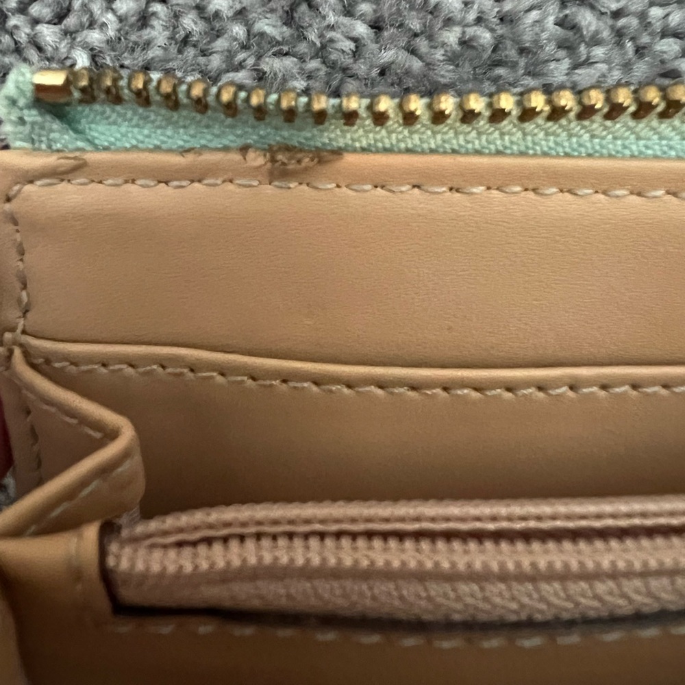 Kate Spade Large Wristlet/Wallet - Picture 7 of 12
